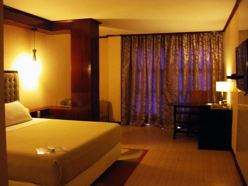 מקטאן Dulcinea Hotel And Suites מראה חיצוני תמונה