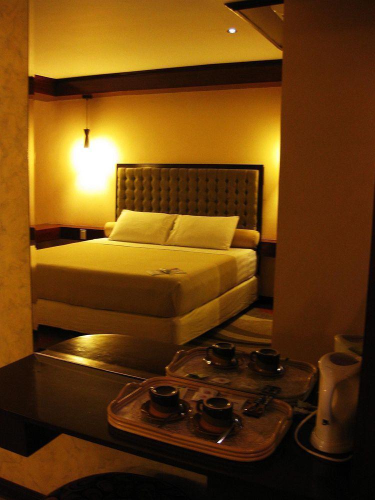 מקטאן Dulcinea Hotel And Suites מראה חיצוני תמונה