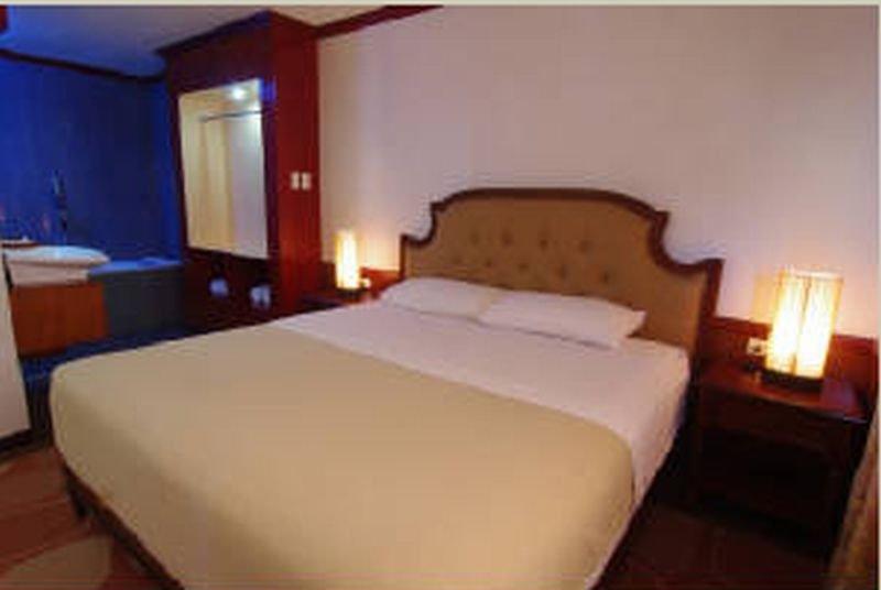 מקטאן Dulcinea Hotel And Suites מראה חיצוני תמונה