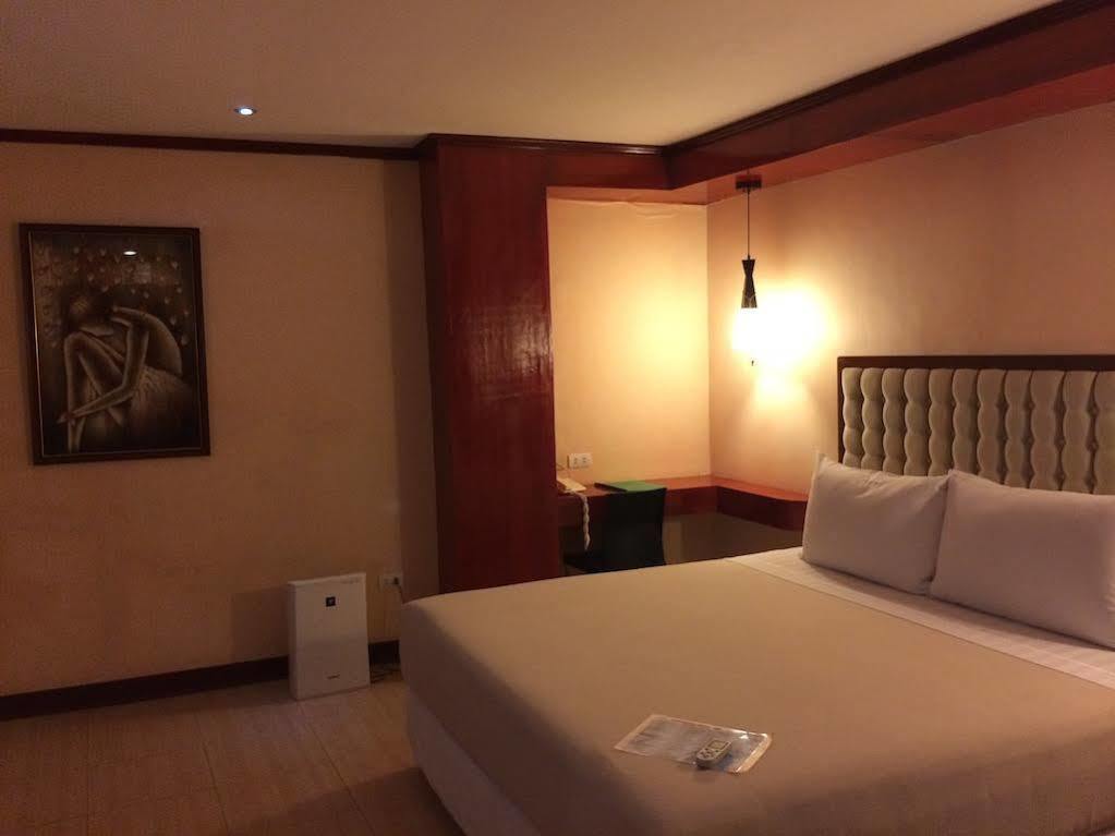 מקטאן Dulcinea Hotel And Suites מראה חיצוני תמונה